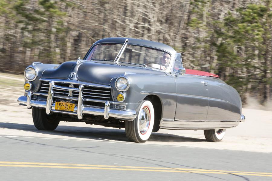  Hudson Commodore Custom Eight Convertible Brougham (494) 1949 года  (фото 14 из 39)